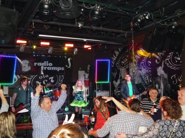 RadioTramps - Turtle Creek Tavern Sports Bar - Columbus - St. Paddys Day