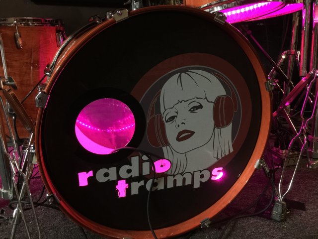 RadioTramps - Lazy Chameleon - Powell