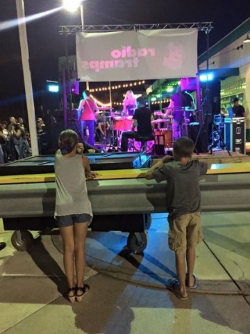 Quaker Steak & Lube Polaris and RadioTramps